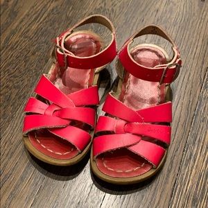 Salt water sandals sz 8